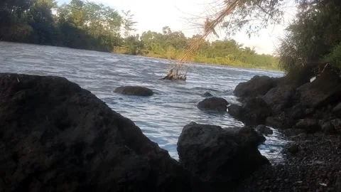 The Rushing Mountain River Видео 335080501