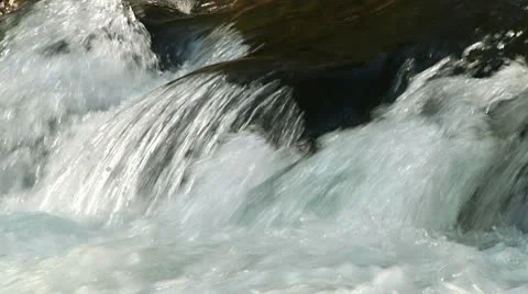 Rushing Mountain Stream Water Stockbeeldmateriaal 10234165