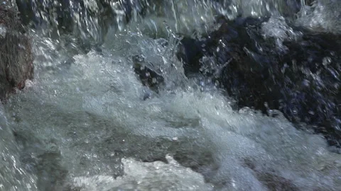 Rushing river in Denver 動画素材 318337121
