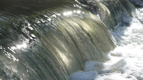 Rushing river in Denver 動画素材 318337401