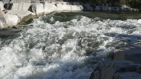Rushing river in Denver Vídeo Stock 318337497