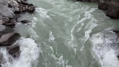 Rushing river water Vídeos de archivo 286795246