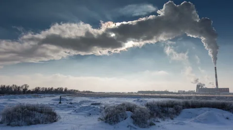 Russia. Rostov region. Moving steam from the pipes CHP plant sunny winter Vídeos de archivo 59122674