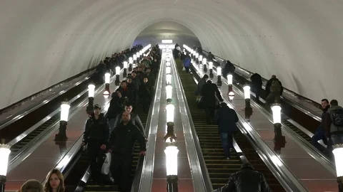 Russia subway broll Видео 78513937