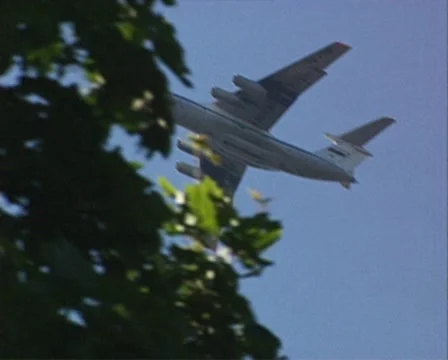 Russian airplane il-76 Stock Footage 8562537