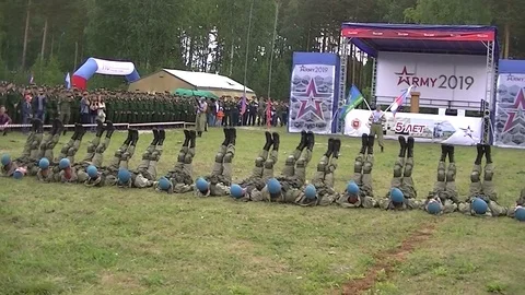 Russian army scouts demonstrate hand-to-hand combat techniques 6 Stock Footage 111503207