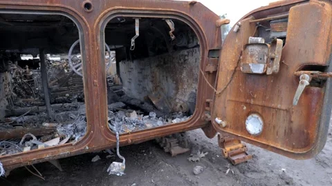 The Russian Army's Exploded Tank in Ukraine Vidéo 200128557