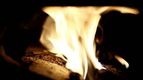 Russian bathhouse. Close-up shot of the flame in the furnace of the wood stove 库存影片 63640756