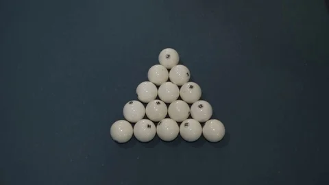 Russian Billiards- Breaking The Pyramid Stockbeeldmateriaal 73677054