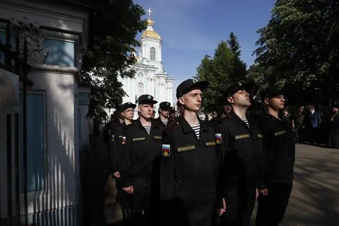 Russian conscripts called up for military service depart from St. Petersburg, St Stock Photos