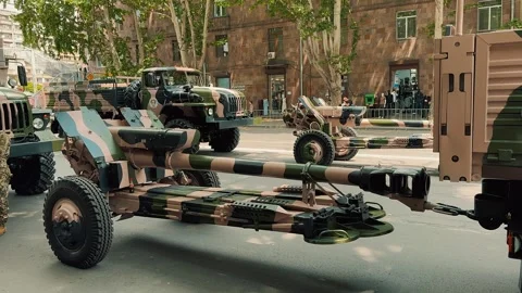 Russian D-30 122 mm Howitzer 1 Stock-Footage 336291755