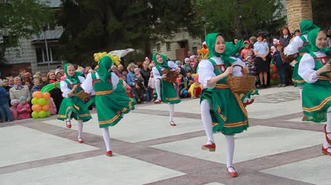 Russian folk dance Stock Footage 24466342