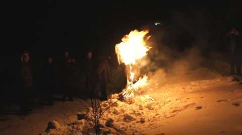 Russian holiday, fire Stock-Footage 3677352