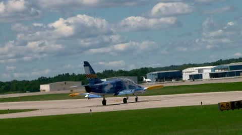 Russian L-39 jet trainer taxing Stock Footage 8960675