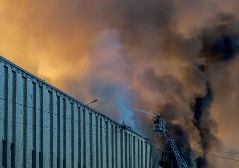 Russian overnight attack kills at least two in Kyiv, Ukraine - 08 Sep 2026 Fotos Stock