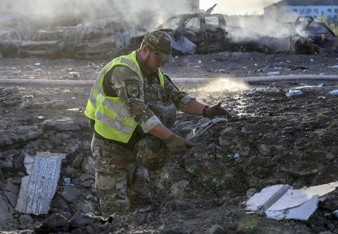 Russian overnight attack kills at least two in Kyiv, Ukraine - 08 Sep 2026 Fotos Stock