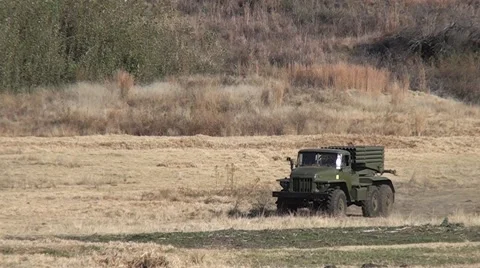 Russian Rocket Launcher in open field Video stock 57106142