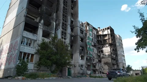 Russian terrorists dropped bombs and destroyed buildings, killed civilians Stock Footage 202021998