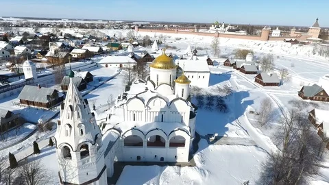 Russian winter in Suzdal. Panoramic view of Suzdal from the drone. Stock Footage 104574635