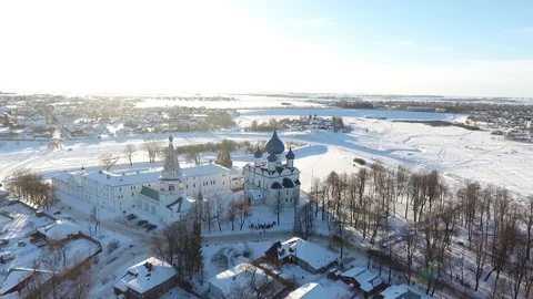Russian winter in Suzdal. Panoramic view of Suzdal from the drone. Stock Footage 104575031