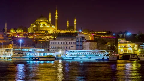 The Rüstem Pasha Mosque Nuit Timelapse Stock-Footage 244470407