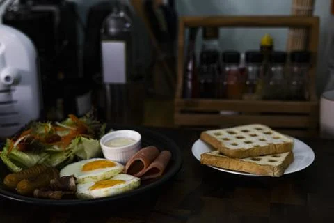 Rustic Breakfast Arrangement On A Table 스톡 사진