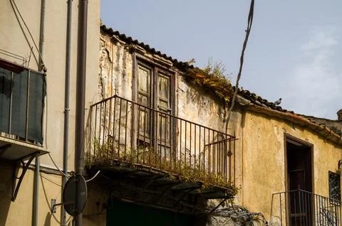Rustic charm of aged architecture Foto stock