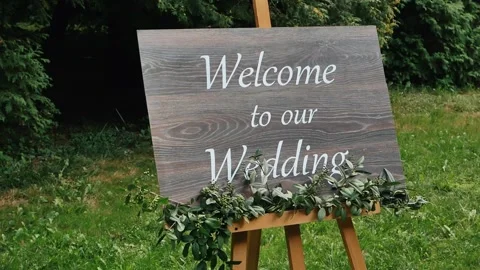 Rustic decor for a beautiful outdoor wedding event. Stock Footage 162698761