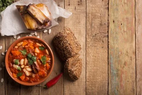 Rustic Kidney Bean Soup with beans and carrot Fotos de archivo
