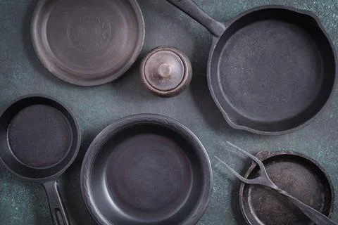 Rustic kitchen utensils top view Stockfoto's