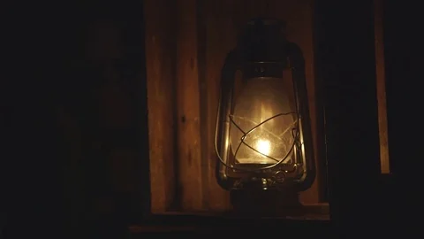 Rustic Lantern Lighting up the Dark Vídeo Stock 72965999