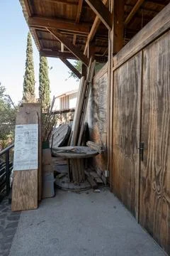 Rustic Storage Shed with Timber and Tools in Zapopan Agroecological Park 库存照片