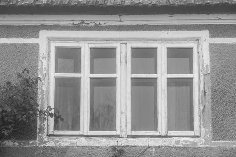 A rustic window in black and white Stock Photos