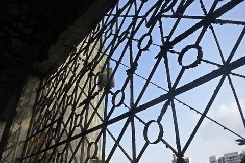 Rustic window framework in old abandoned building 库存照片
