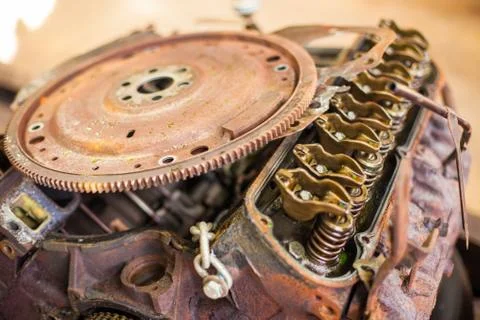 Rusty automotive engine Stock-Fotos