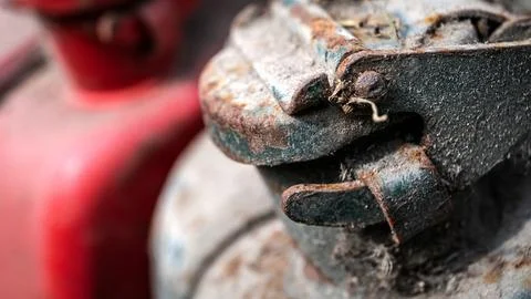 Rusty Fuel Container Close Up Showing Corrosion and Aging Metal Surface Stock-Fotos