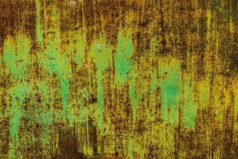 Rusty metal surface with corrosion texture in urban setting Fotos Stock