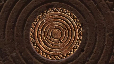 Rusty mexican sun rotates Stock Footage 305165367