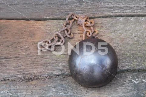 Rusty Shackle Chain. Stock Photos