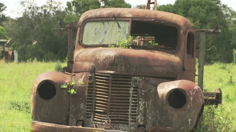 Rusty truck wide Stock Footage 5503599
