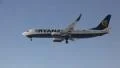 Ryanair panning shot HD 影片