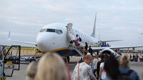 Ryanair3 Stock-Footage 129824079