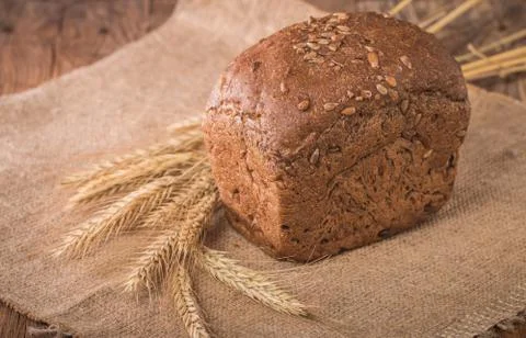 Rye Bread and spikelets Foto stock