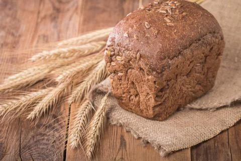 Rye Bread and spikelets Foto stock