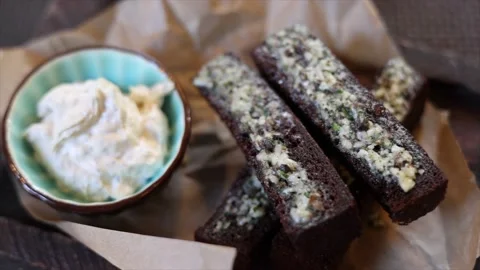 Rye bread croutons with garlic and tar-tar sauce Stock Footage 149656416
