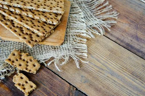 Rye crispbread. Crispy dry bread. Crispbread for sandwiches. Bread replacemen Stock-Fotos
