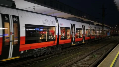 S-Bahn leaving Linz Main Station 스톡 동영상 219255903