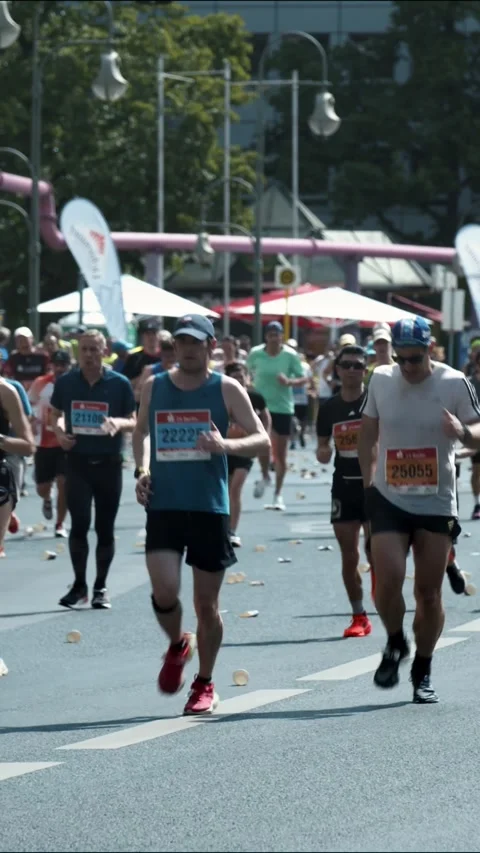 S25 Berlin Focus Shift Plant to Runners Nollendorfplatz May 2023 Stock Footage 332132165