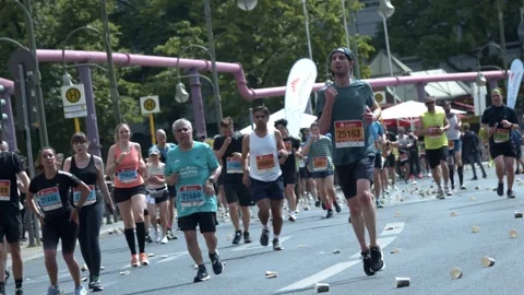 S25 Berlin Runners Slow Motion Nollendorfplatz May 2023 Stock Footage 332127082