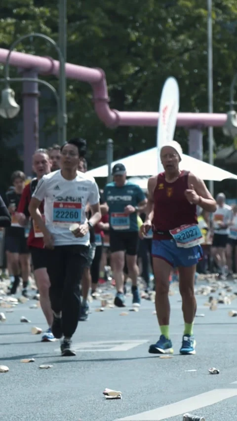 S25 Berlin Runners Slow Motion Nollendorfplatz May 2023 Stock Footage 332132255